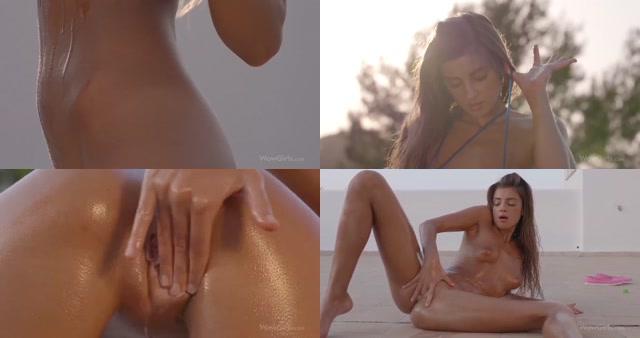 Melena Maria - Oiling Up And Fingering Her Pussy