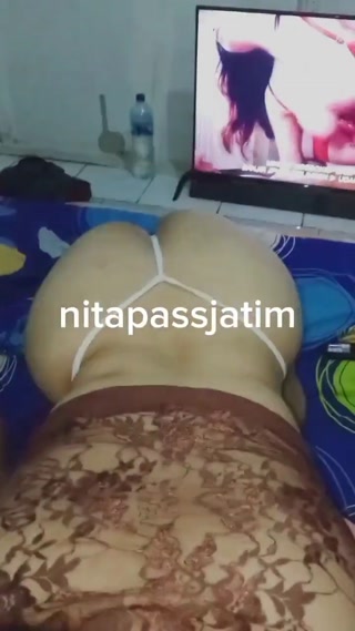Mbak Nita Sange