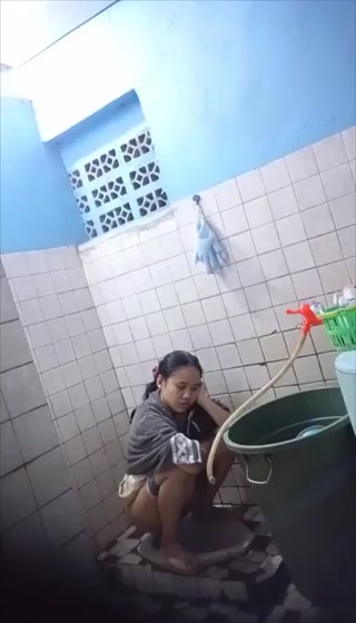 Ngintip Tetangga
