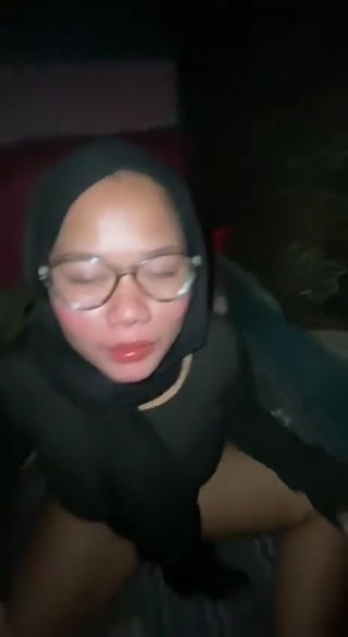 Hijab Dikontrakan