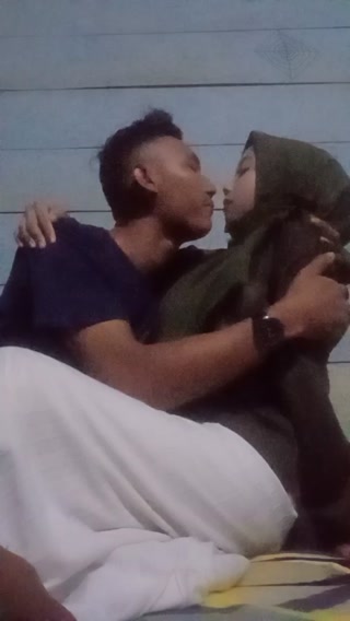 Pacar Jilbab Sangean