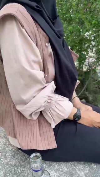 Hjab Binal Di Pinnggir Danau Viral