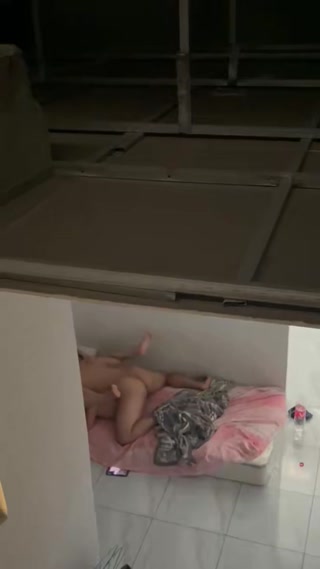 Ngintip Tetangga 3