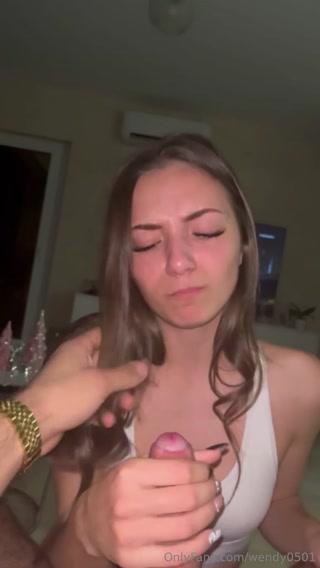 Wendy0501 Sucks Her BF Cock And Tastes His Cum