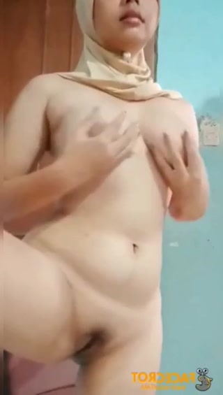 Remas Susu Ala SALMA Hijab Tobrut