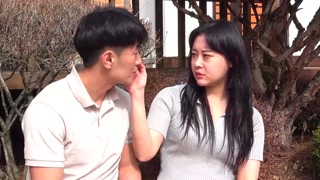 My First Experience With My Girlfriend Who Asked Me to Put Her in the Car