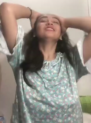 Vita Carlaa mendesah hebat keenakan